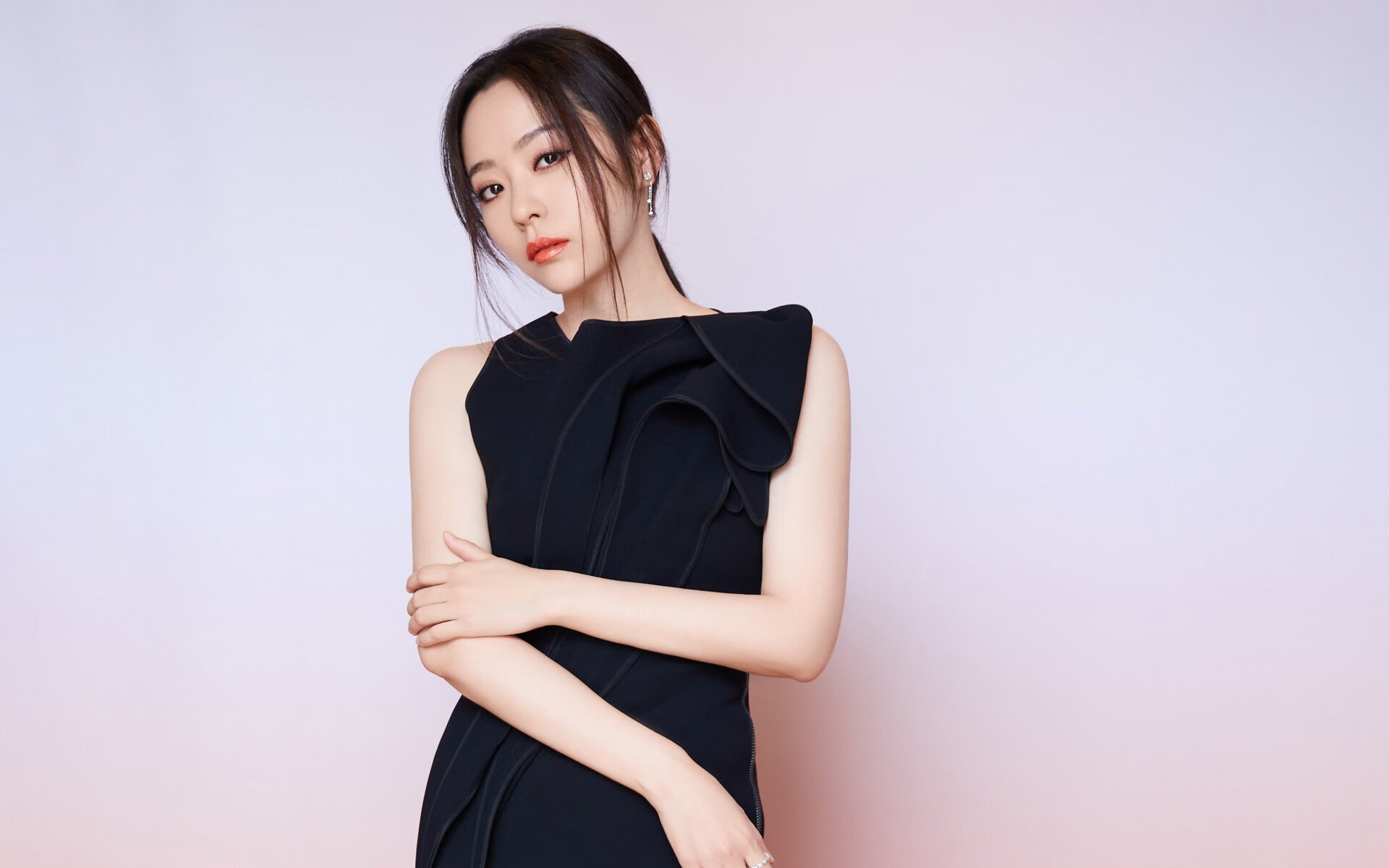 _海外巡回赛揭秘：不同国家的当地特色赛事_，海外巡演