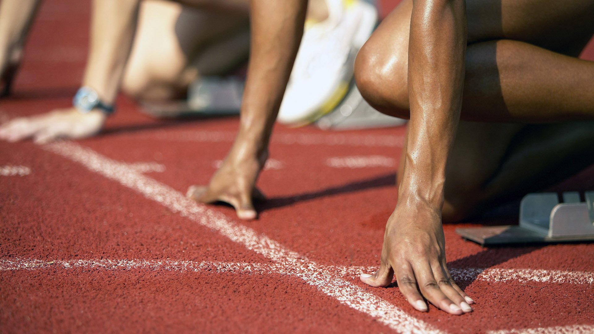 开云网页-伊朗男排击败中国，三连冠加冕，伊朗男排接应